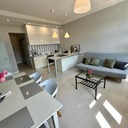 Wroclove Tumski Apartment Wroclaw Bagian luar foto